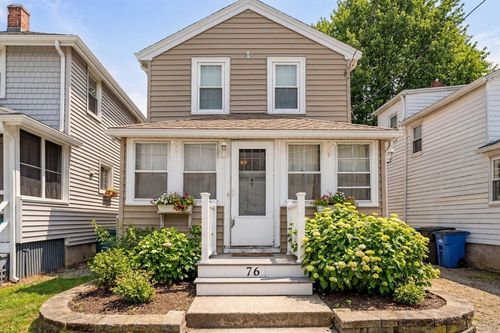 76 Macy St, Quincy, MA, 02169-3640 | Card Image