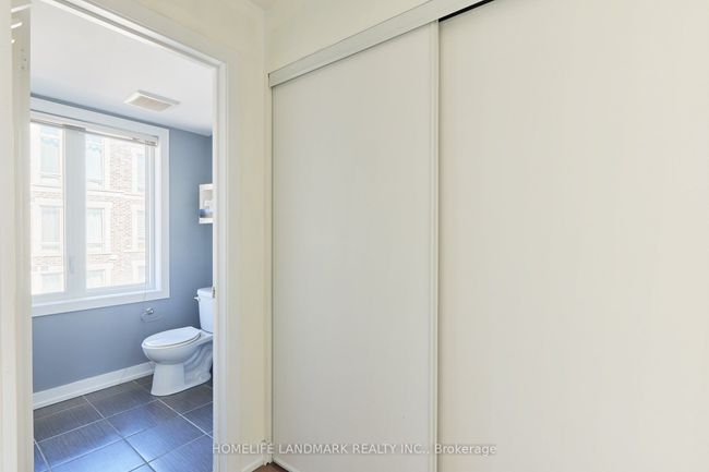 1102 - 65 Lindcrest Manor, Condo with 3 bedrooms, 3 bathrooms and 2 parking in Markham ON | Image 17