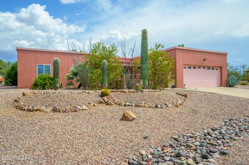 805 W Hermosa Pl, Green Valley, AZ, 85614-2014 | Card Image