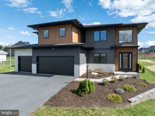 390 Trout Rd, STATE COLLEGE, PA, 16801-7303 | Card Image