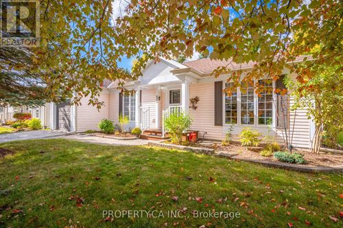 52 Pine Ridge Rd, Belwood, ON, N0B1J0 | Card Image