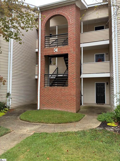 unit-301c-2601 Duncan Chapel Rd, Greenville, SC, 29617-7263 | Card Image