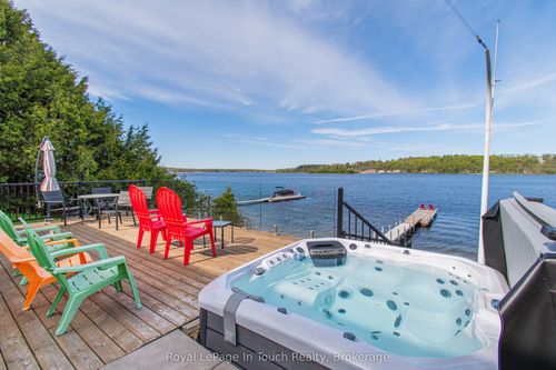 441 Champlain Rd, Penetanguishene, ON, L9M1S5 | Card Image