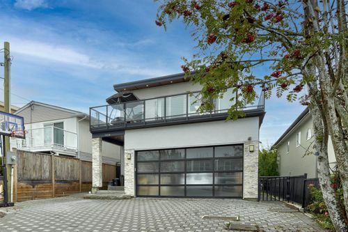 958 Keil St, White Rock, BC, V4B4V7 | Card Image