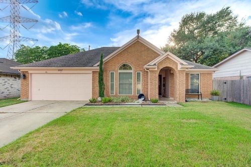 11507 Stone Bridge Dr, Houston, TX, 77064-2224 | Card Image