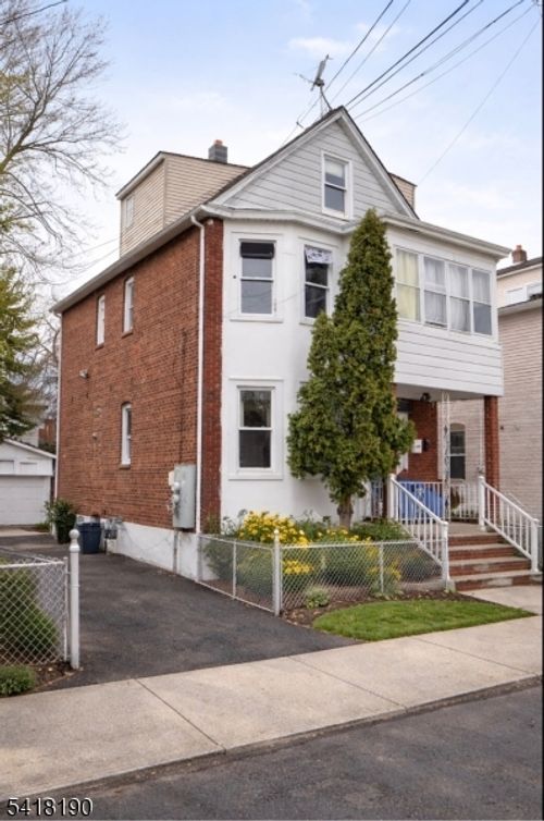 16 Krueger Pl, Passaic, NJ, 07055-2325 | Card Image