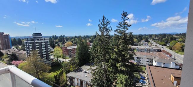 1204 - 11980 222 St, Condo with 2 bedrooms, 2 bathrooms and null parking in Maple Ridge BC | Image 35