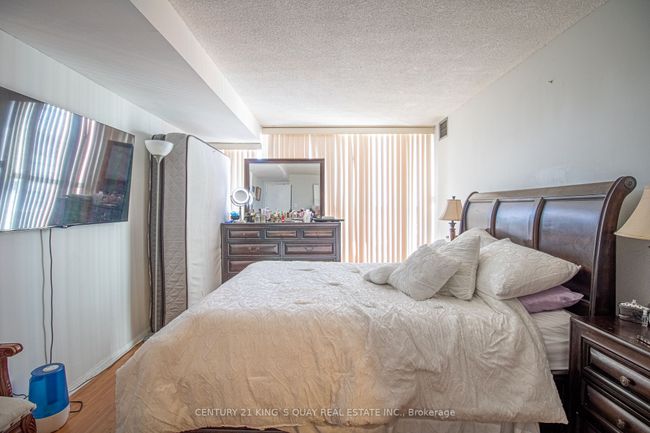 1911 - 4185 Shipp Dr, Condo with 2 bedrooms, 2 bathrooms and null parking in Mississauga ON | Image 20