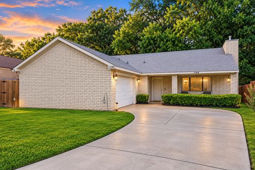 1144 Castlewood Ct, DeSoto, TX, 75115-4223 | Card Image