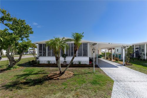 782 Lark Dr, Barefoot Bay, FL, 32976-7295 | Card Image