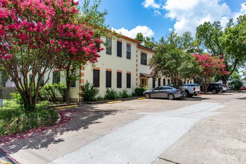 101-1823 Fortview Road, Austin, TX, 78704 | Card Image