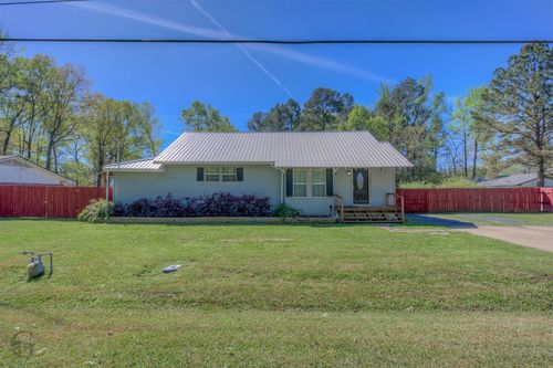 141 W Mckinley Ave, Haughton, LA, 71037-8935 | Card Image