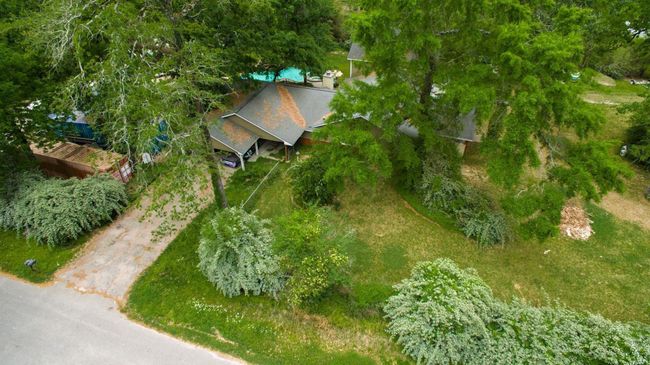 1802 Pinewoods Way, House other with 3 bedrooms, 4 bathrooms and 7 parking in Spring TX | Image 6