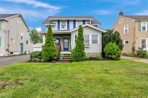 2209 Erie Ave, Lorain, OH, 44052-1174 | Card Image