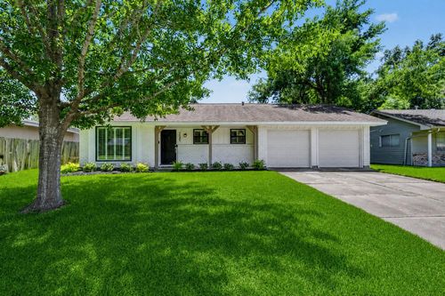 7007 Sharpview Dr, Houston, TX, 77074-4821 | Card Image