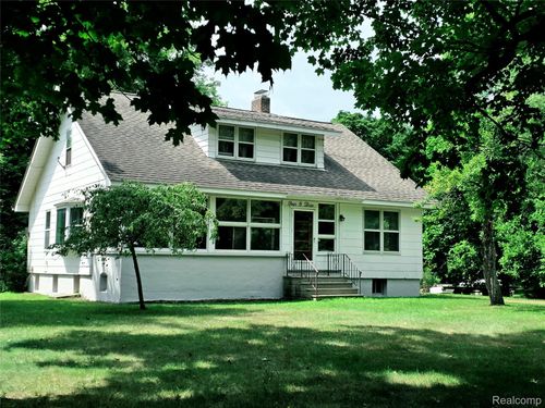 403 East Rd, Holly, MI, 48442-1440 | Card Image