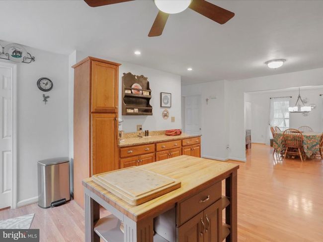 10209 National Pike, Home with 3 bedrooms, 4 bathrooms and null parking in BIG POOL MD | Image 11