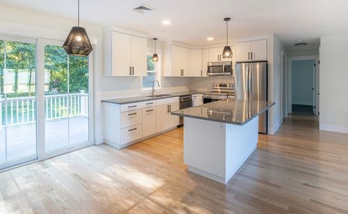 9 Susan Dr, Dudley, MA, 01571-3800 | Card Image