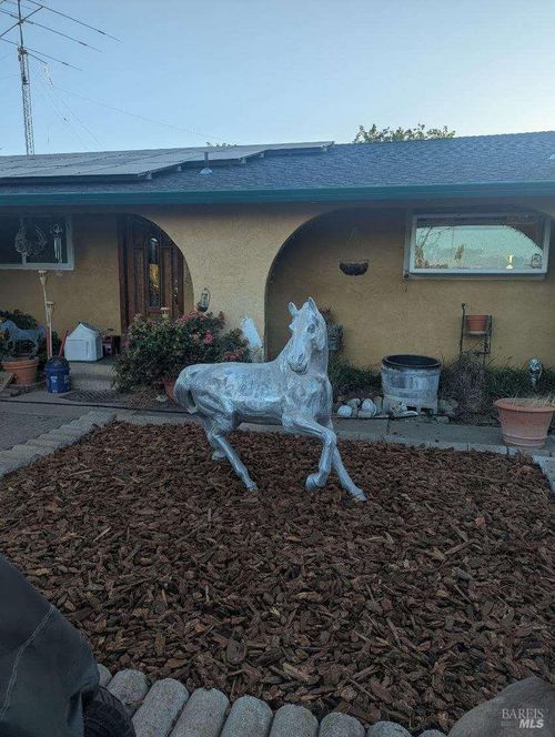 7319 June Bug Ln, Vacaville, CA, 95688-9311 | Card Image