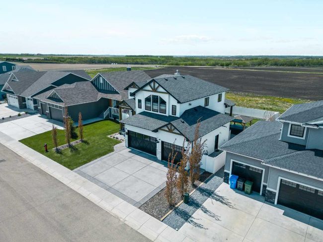 12 Coutts Close, House other with 5 bedrooms, 4 bathrooms and 6 parking in Olds AB | Image 45