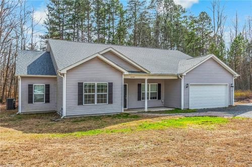 8395 White Oak Farms Rd, Cedar Grove, NC, 27231-8701 | Card Image