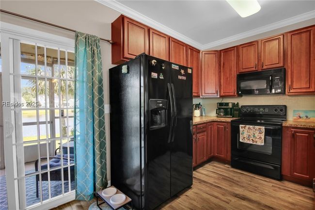 13 Running Oak Dr, Townhouse with 2 bedrooms, 3 bathrooms and null parking in Bluffton SC | Image 9