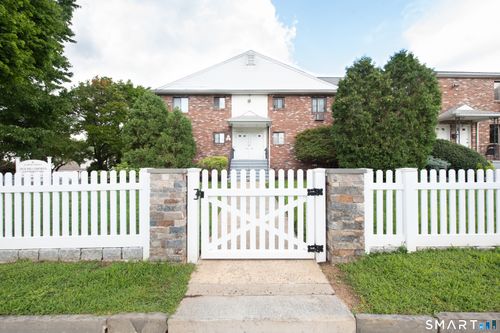 a4-10 Arch St, Norwalk, CT, 06850-3934 | Card Image