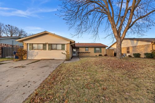 517 Mcdivitt Dr, Garland, TX, 75040-4723 | Card Image