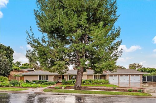 1562 Wyndham Court Rd, Santa Ana, CA, 92705-3114 | Card Image