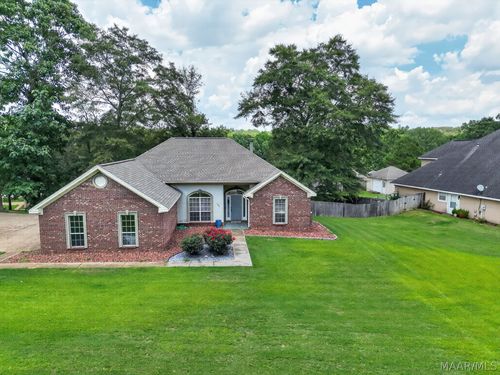 189 Dillons Run, Deatsville, AL, 36022-4057 | Card Image