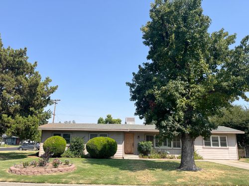 2530 17th Ave, Kingsburg, CA, 93631-1117 | Card Image