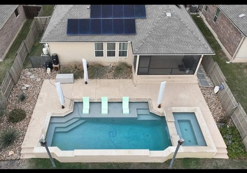 525 Scenic Bluff Dr, Georgetown, TX, 78628-2149 | Card Image