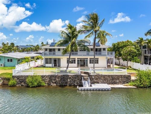 902 Wanaao Rd, Kailua, HI, 96734-3565 | Card Image