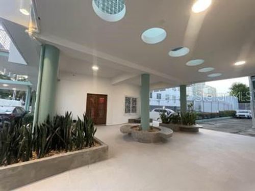 b-5-179 Del Parque, San Juan, PR, 00907 | Card Image