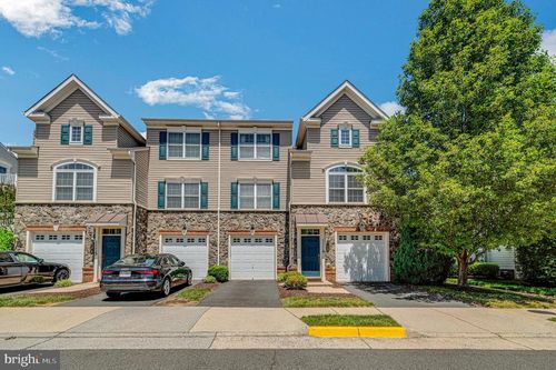 11117 Wortham Crest Cir, MANASSAS, VA, 20109-5689 | Card Image