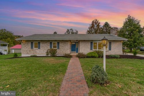 1386 Long Run Rd, SCHUYLKILL HAVEN, PA, 17972-9137 | Card Image