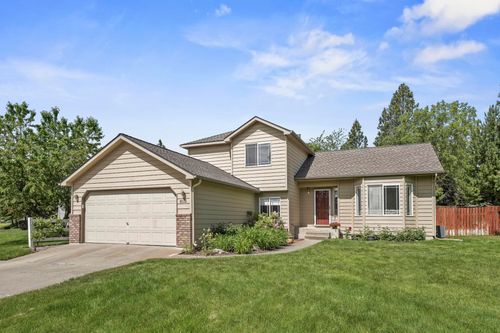 8115 E Sommerset Dr, Spokane, WA, 99217-9212 | Card Image