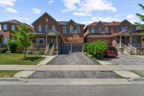 6 Canarygrass Dr, Brampton, ON, L6R3C4 | Card Image
