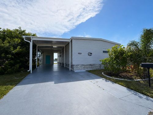 542 Tampico Dr, NORTH PORT, FL, 34287-1540 | Card Image