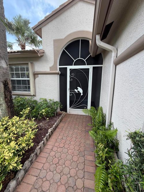 8046 Florenza Dr, Boynton Beach, FL, 33472-7141 | Card Image