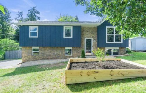 4101 Shady Oak Dr, Ooltewah, TN, 37363-8459 | Card Image