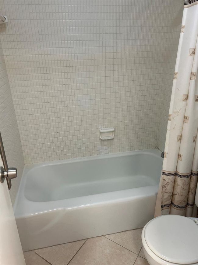 APT-814 - 180 Cypress Club Dr, Condo with 1 bedrooms, 2 bathrooms and null parking in Pompano Beach FL | Image 15