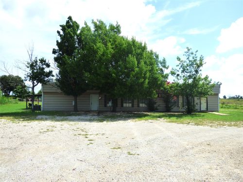 102 N Highway 6, Carbon, TX, 76435-3600 | Card Image