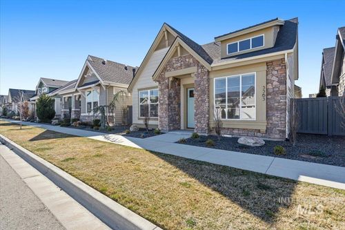 3363 E Kalinga Ln, Meridian, ID, 83642-5795 | Card Image
