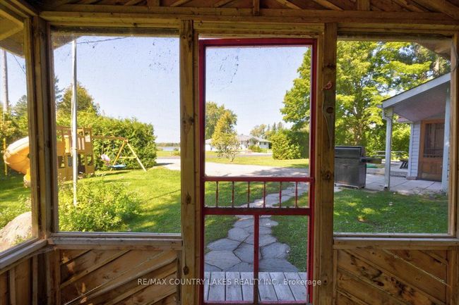 38 Macpherson Cres, House other with 3 bedrooms, 1 bathrooms and 6 parking in Kirkfield ON | Image 19