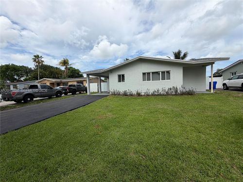 2241 N 62nd Ave, Hollywood, FL, 33024-4229 | Card Image