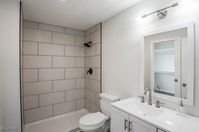 Primary Bath | Image 19