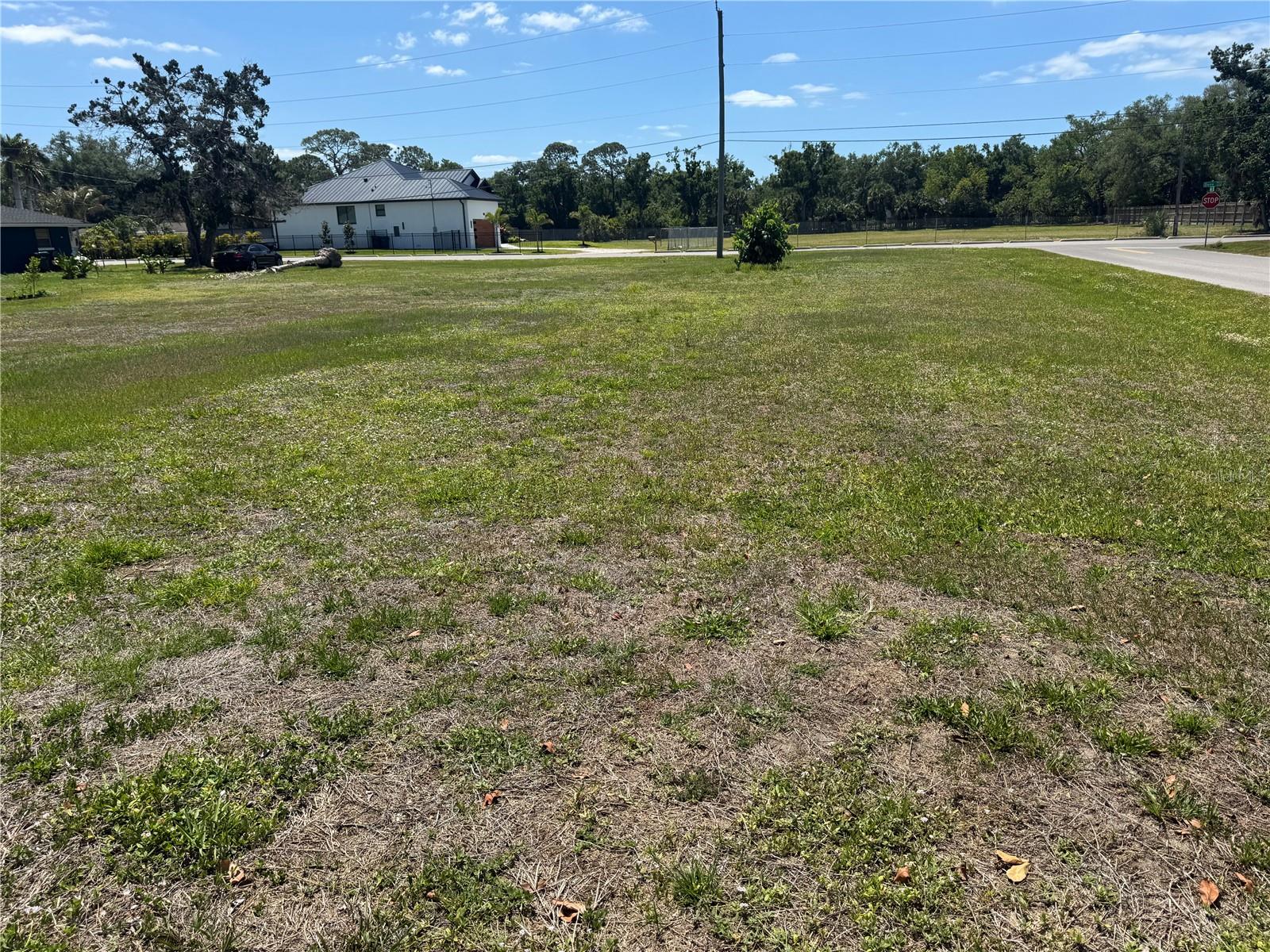 Land in NOKOMIS 4