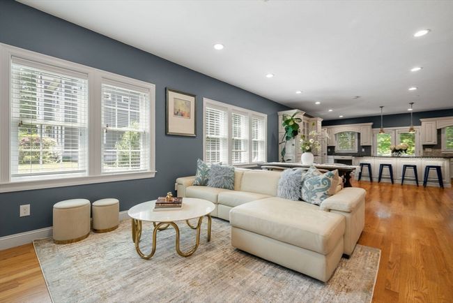 106 Edgemoor Ave, House other with 3 bedrooms, 3 bathrooms and 5 parking in Wellesley MA | Image 7