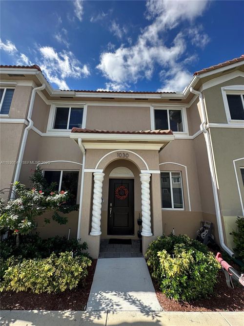 1030 Se 23rd Ter, Homestead, FL, 33035-2148 | Card Image